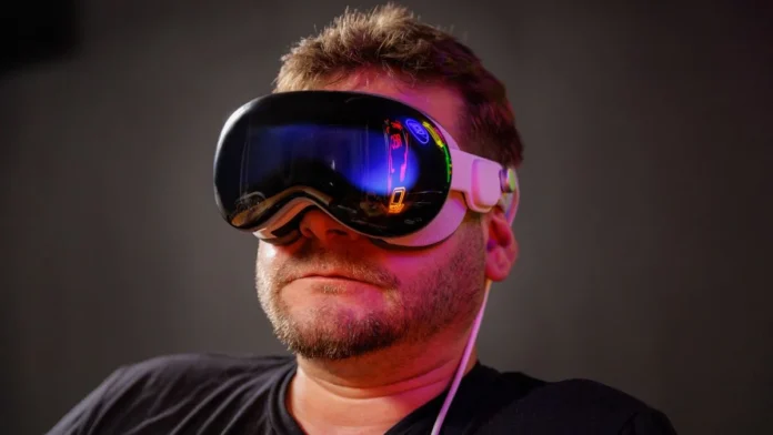 Apple pode abandonar o Vision Pro e focar em Óculos Inteligentes com IA para competir com a Meta, aponta analista