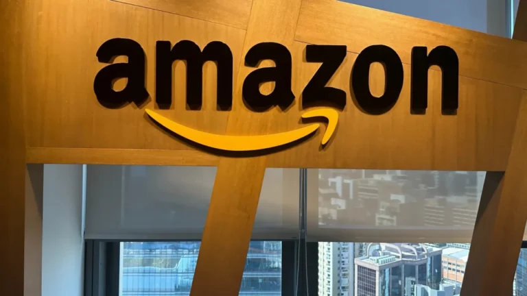 Amazon Desafia Temor da IA no Brasil: Contratações Disparam e Empresa Garante ‘Corte Nem Pensar’ com Investimentos Bilionários em Logística e Tecnologia