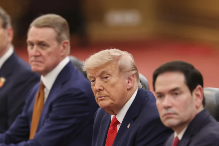 Esposas de Pastores Detidos na China Apelam a Diplomatas Americanos e Europeus por Liberdade Religiosa