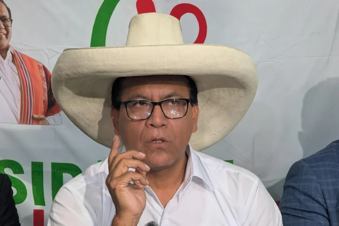 Justiça peruana mantém julgamento contra candidato presidencial Roberto Sánchez às vésperas da eleição