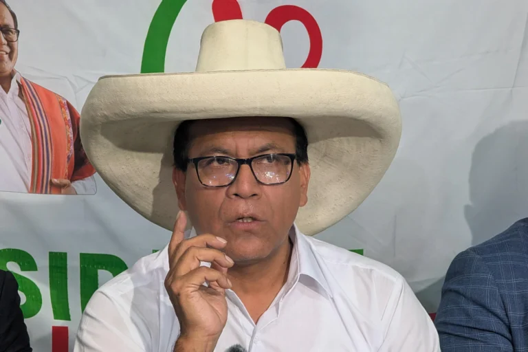 Justiça peruana mantém julgamento contra candidato presidencial Roberto Sánchez às vésperas da eleição
