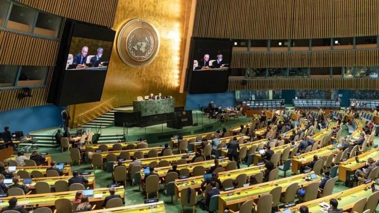 Relatório dos EUA aponta que mais de 100 funcionários da UNRWA teriam ligação com o Hamas