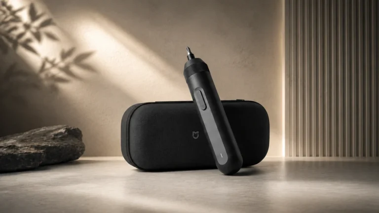 Xiaomi Lança Parafusadeira Elétrica Mijia de R$ 96 com Bateria Gigante de 2.000 mAh e Kit de 18 Bits na China