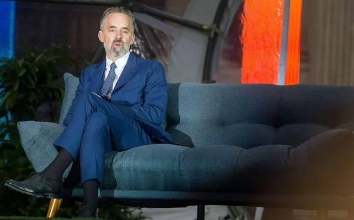 Jordan Peterson segue em lenta recuperação após grave quadro neurológico