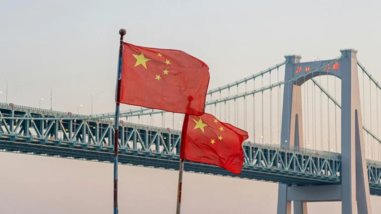 IA Chinesa GLM-5.2 da Z.ai Supera ChatGPT, Roda Localmente e Ameaça Gigantes da Tecnologia com Preços Baixos e Privacidade