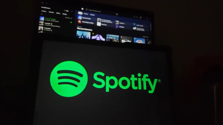 Justiça do Rio Grande do Sul Ordena Spotify a Remover Playlists e Músicas Extremistas que Incitam Violência e Massacres Escolares