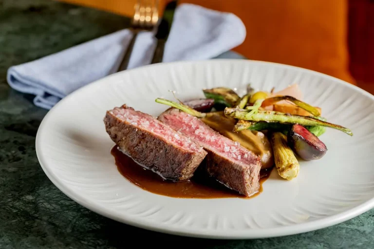 Macáya Gastronomia: Chef Pedro Franco Revoluciona Cardápio com Sabores Autorais Latino-Americanos