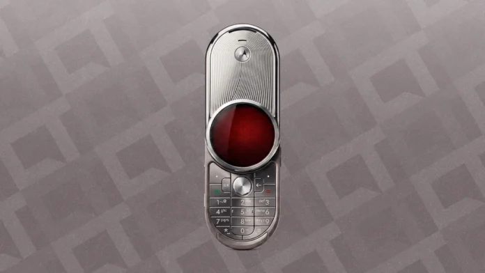 Motorola Aura: Por Que o Celular de Tela Circular e Luxo Falhou na Era dos Smartphones?
