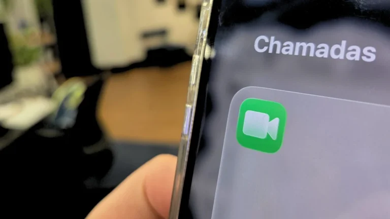 Apple alerta sobre golpe no FaceTime que pode limpar sua conta bancária