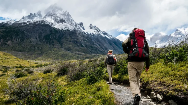 ChatGPT Sugere Atalho Perigoso em Trilha e Deixa Turistas Presos em Montanha na Polônia