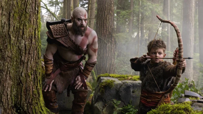 Troca Inesperada em God of War: Ryan Hurst Se Lesiona e Produção Busca Novo Kratos para a Série da Amazon e Sony