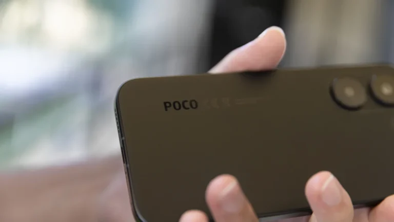 Poco X8 Vaza com Bateria Gigante de 9.000 mAh e Câmeras Poderosas, Confirmando Fim dos Rumores de Cancelamento