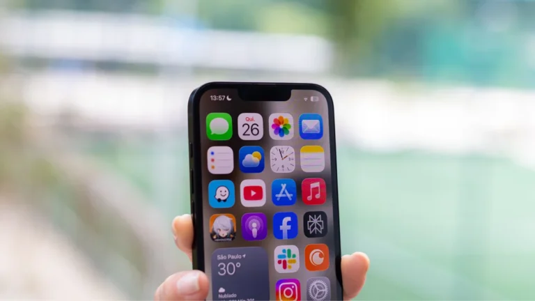 Seu iPhone pode ser bloqueado pela Apple em caso de pagamento atrasado: Novo ‘Modo Restrito’ do iOS 27 visa inadimplência no programa Apple Upgrade