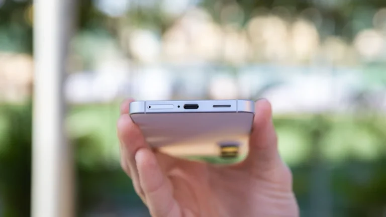 Galaxy S27 Pode Receber Bateria de Silício-Carbono: Samsung Avalia Tecnologia Inovadora Após Estreia em Dobráveis 2026