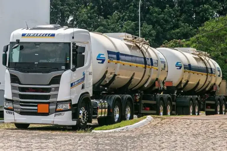 Simarelli Distribuidora abre vagas para Motoristas de Rodotrem com CNH E em Leme (SP)