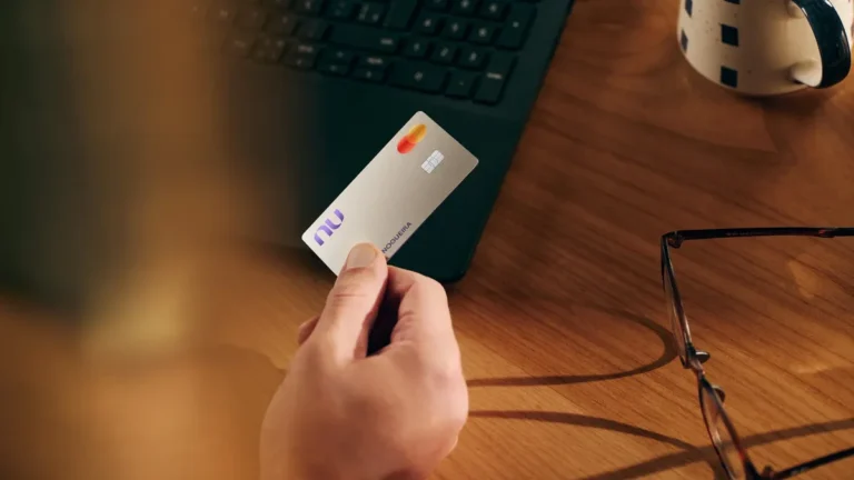 Nubank Lança Croma: Conheça o Novo Cartão de Crédito Platinum com Cashback e Benefícios Exclusivos para Clientes Fiéis