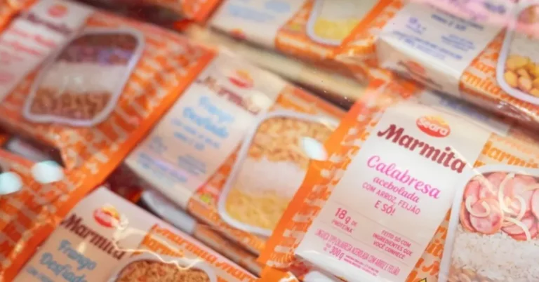 Novas marmitas congeladas ‘clean label’: saudáveis ou apenas menos ultraprocessadas? Vale a pena o investimento?