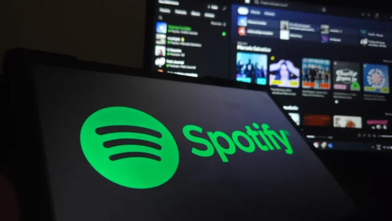 Spotify Lança Recurso Nostálgico de Notas em Músicas, Diferencial Inédito Contra Apple Music e YouTube Music