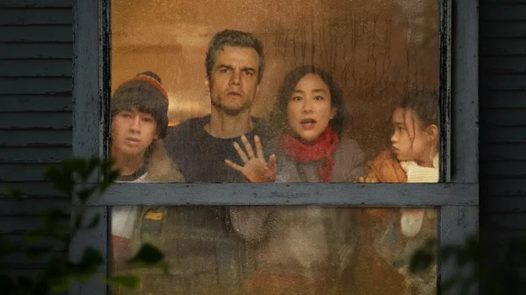 Wagner Moura em ‘A Última Casa’: Netflix Lança Suspense Claustrofóbico de Ficção Científica com Família Presa em Casa