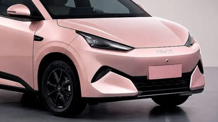 BYD Dolphin Mini 2026: Nova Geração Choca com Ausência de Painel de Instrumentos Tradicional no Interior