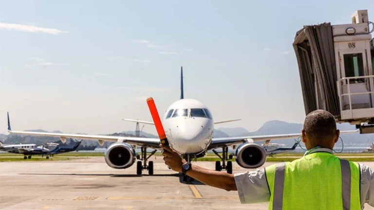 Brasil Registra Recorde Histórico: 59 Milhões de Passageiros na Aviação Doméstica e Crescimento Sustentado no Turismo