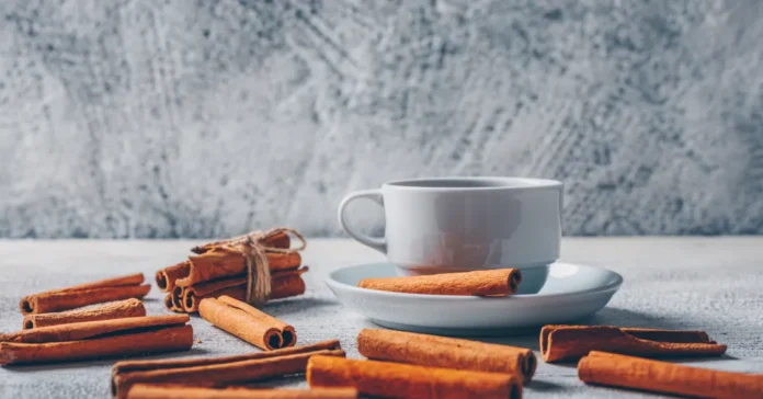 Chá de Canela e Pressão Alta: Uma Combinação Segura para Hipertensos?
