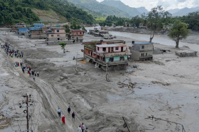 Avalanche no Himalaia: Entenda Por Que o Resgate é Mais Difícil e Perigoso que em Terremotos