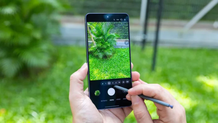 Galaxy S27 Ultra: Vazamento Sugere Câmera de Zoom Única com Sensor Gigante para Fotos Inovadoras; Entenda a Aposta da Samsung