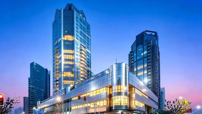 Accor Acelera Expansão na China com Novos Hotéis de Luxo e Alianças Estratégicas