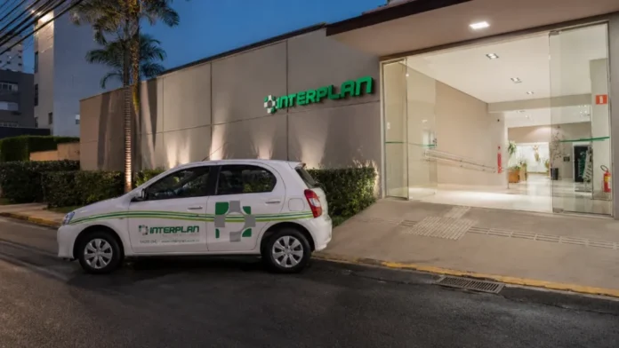 Interplan Abre Vagas para Motorista com CNH B em São Paulo: Oportunidade para Dirigir Carro de Passeio