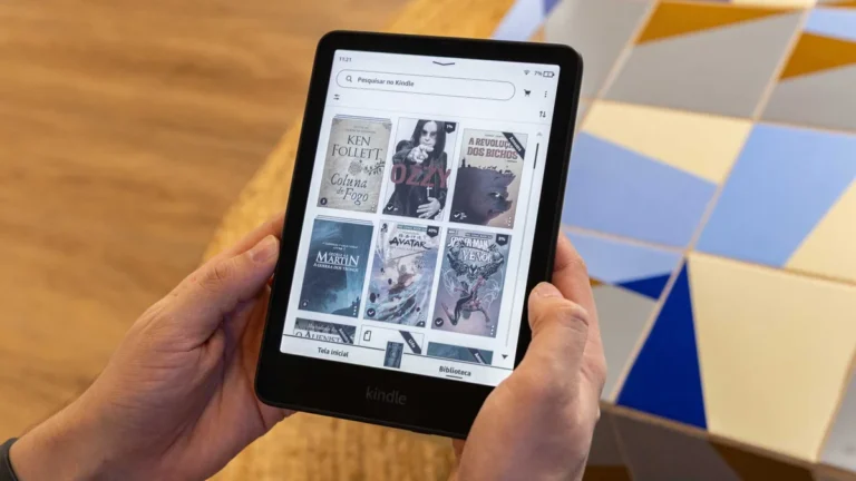 O Kindle Quer Ser Seu Santuário Contra Distrações: Como a Amazon Luta Para Reconquistar a Atenção dos Leitores Brasileiros com Inovações e IA