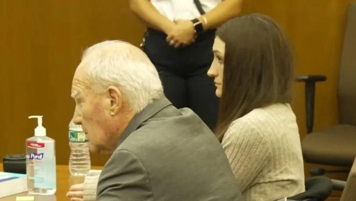Vaquinha para pais de Lindsay Clancy ultrapassa R$ 6 milhões após anulação de julgamento