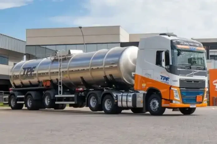 Transportadora Porto Ferreira abre 30 vagas para Motorista Carreteiro CNH E em 15 cidades de SP