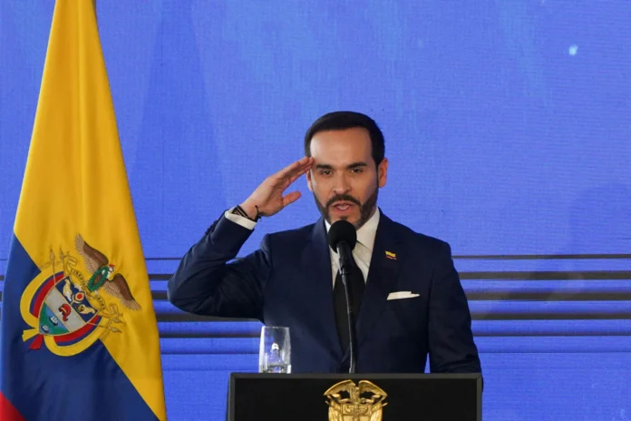 Colômbia Flexibiliza Porte de Armas: Presidente Revoga Proibição Geral Após 11 Anos