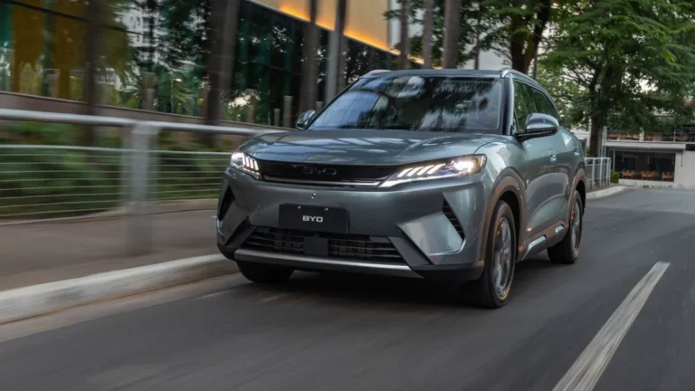 BYD Atto 2 Híbrido Fica R$ 21 Mil Mais Barato: Mega Desconto Exclusivo para Compradores PcD do SUV Chinês