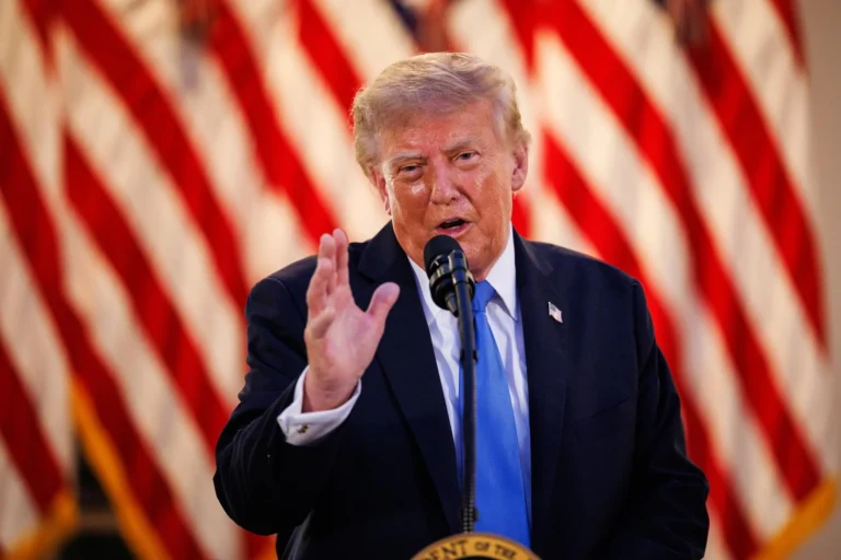 Trump alerta para “desastre em potencial” em conflito pelas Malvinas e se oferece para mediar